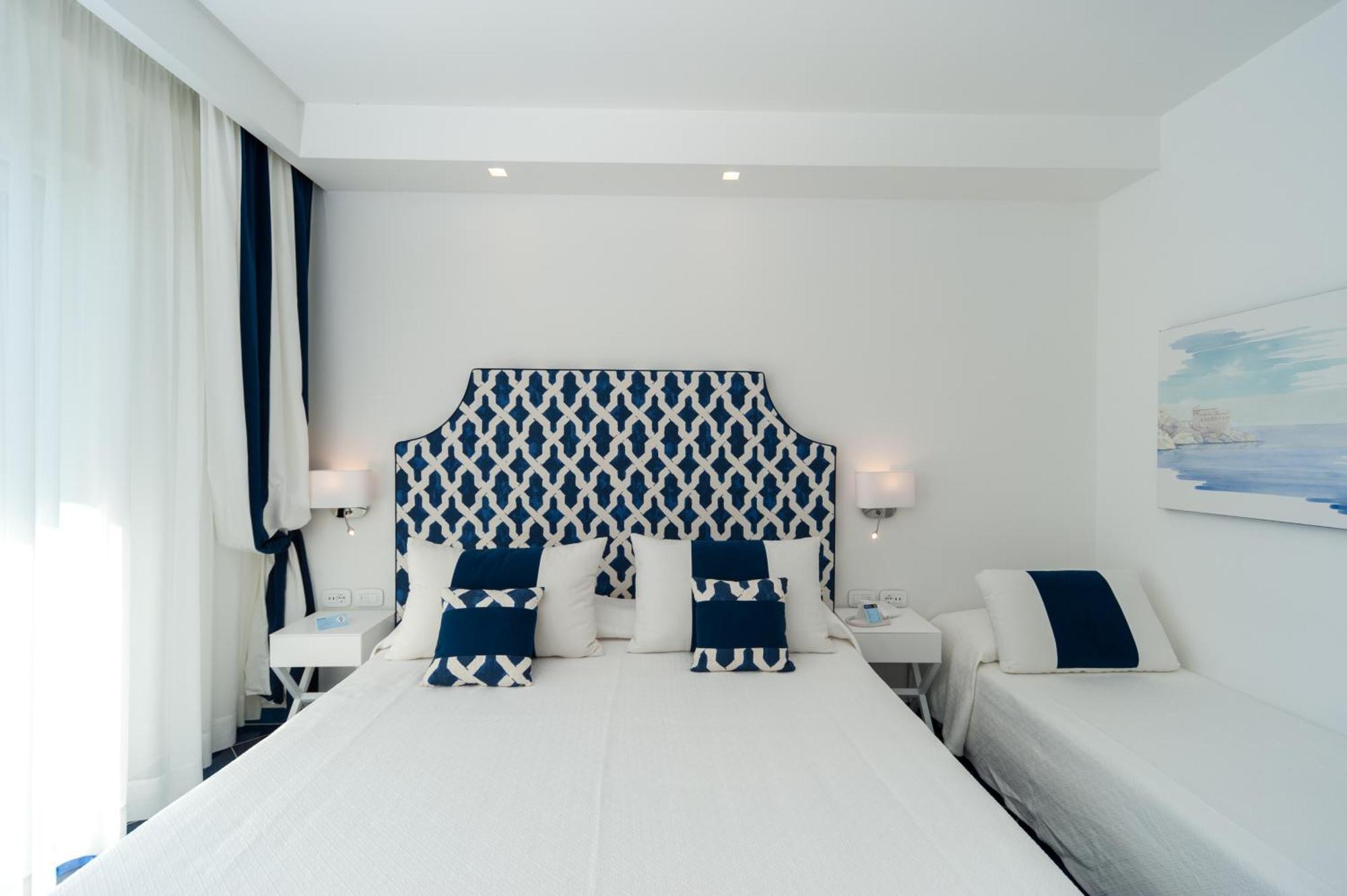 Hotel Panorama Майори Екстериор снимка