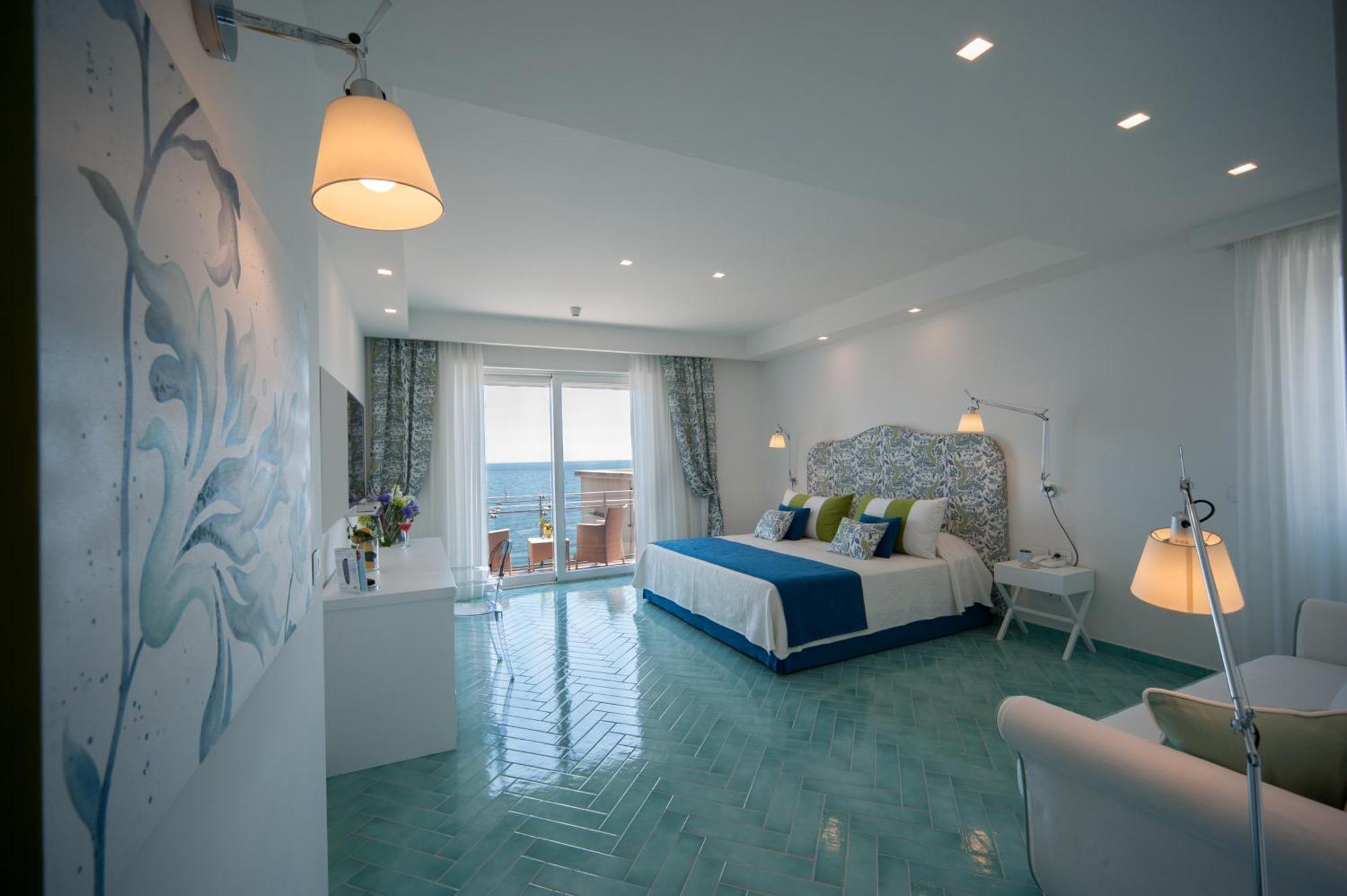Hotel Panorama Майори Екстериор снимка